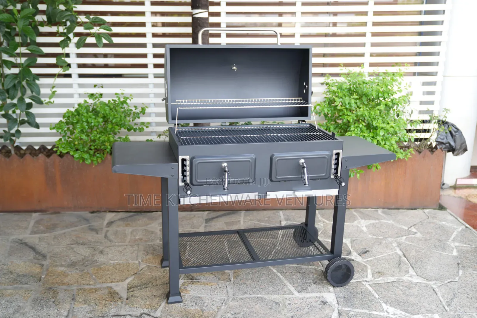 Charcoal Grill or BBQ Charcoal Grill