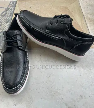 Men's Classic Lace-Up Casual Comfort Shoes