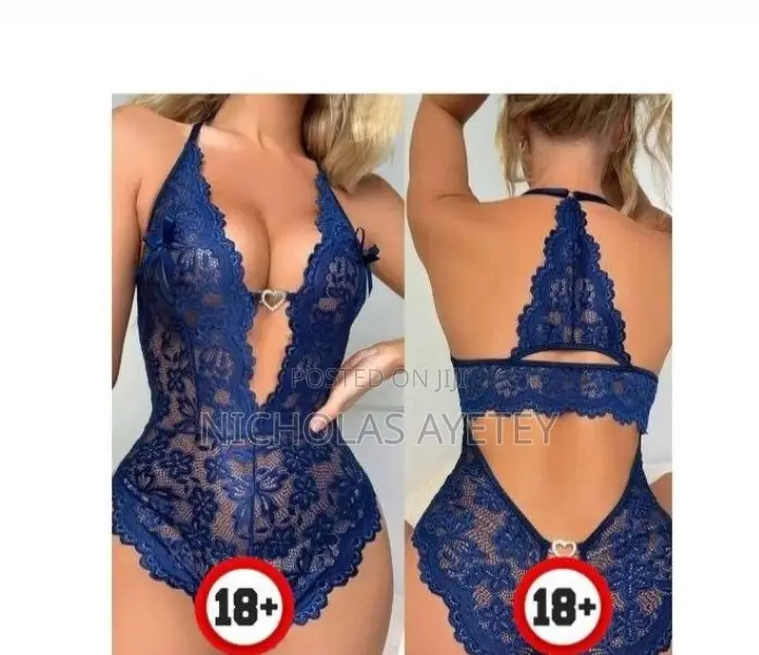 One Piece Women Close Fitting Clothes Sexy v-Neck Backless 575737
