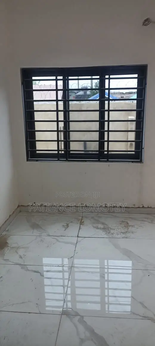 2bdrm Apartment in Ledzokuku-Krowor for rent
