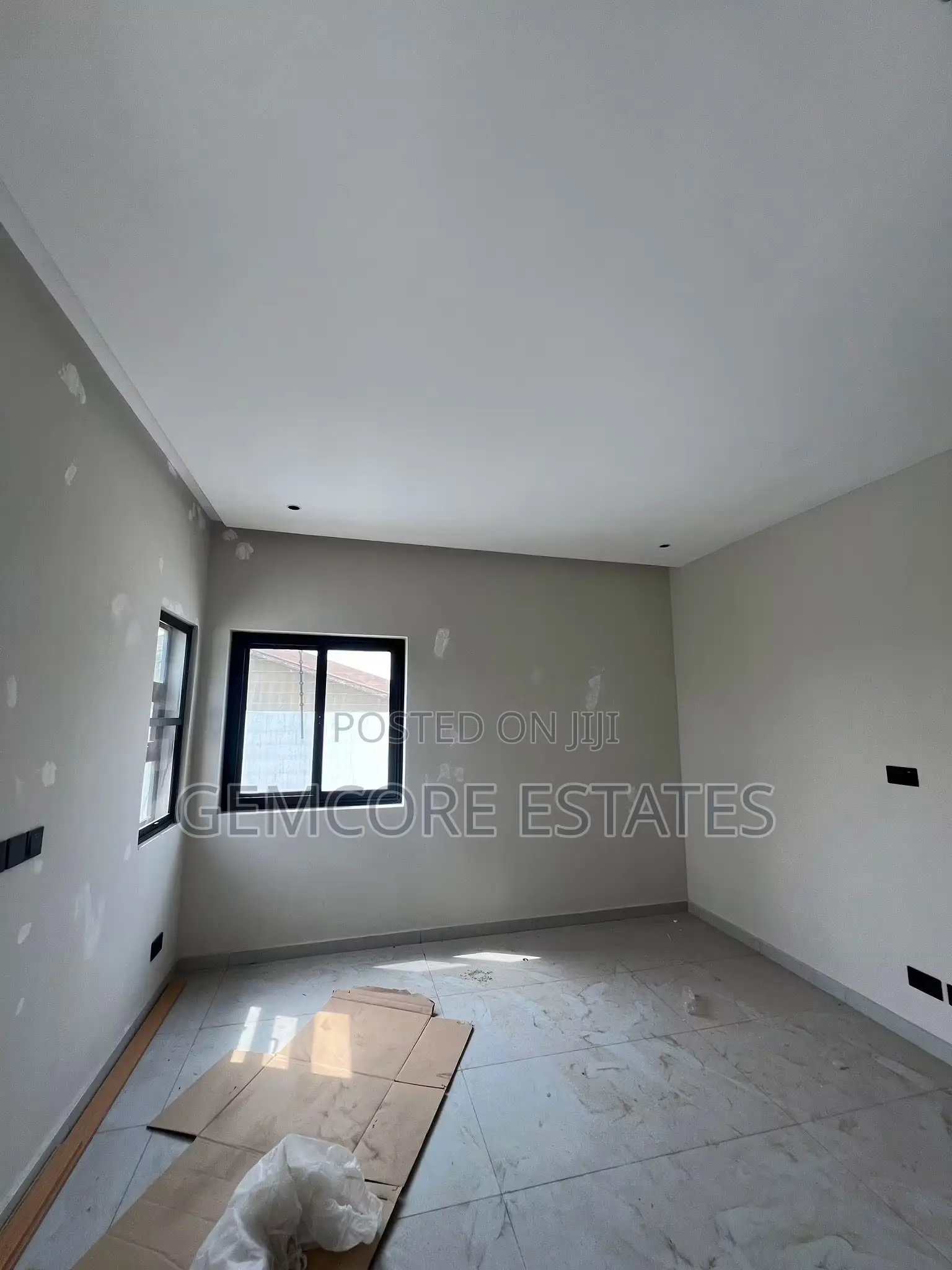 3bdrm House in Lakeside Estate for sale