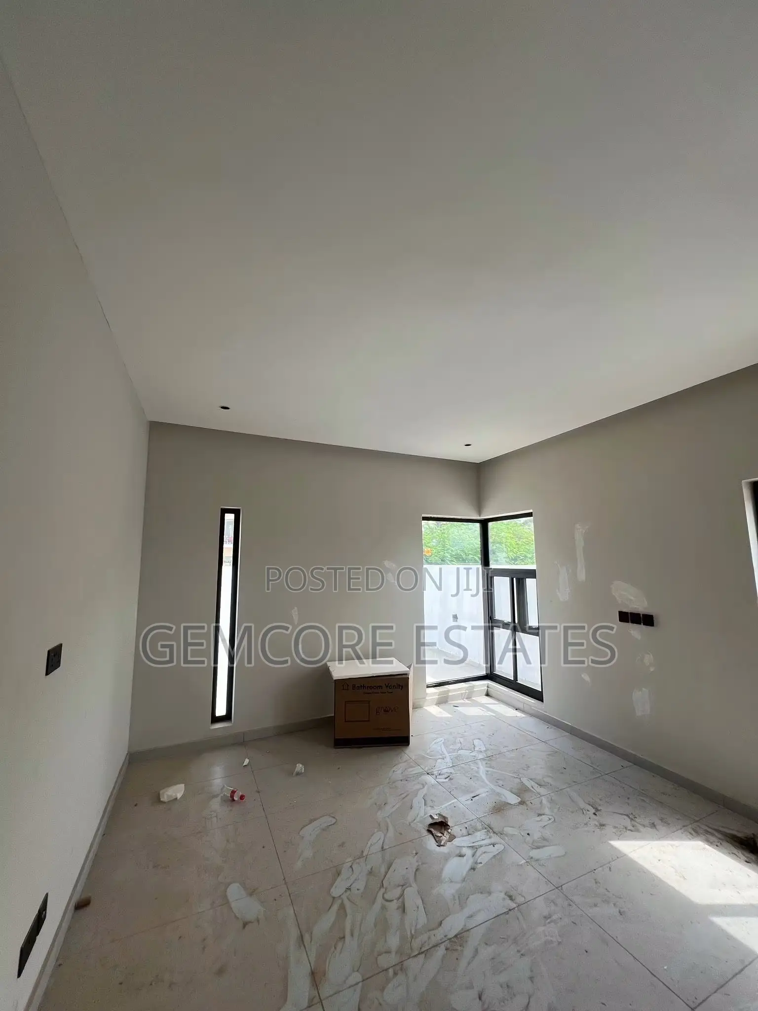 3bdrm House in Lakeside Estate for sale