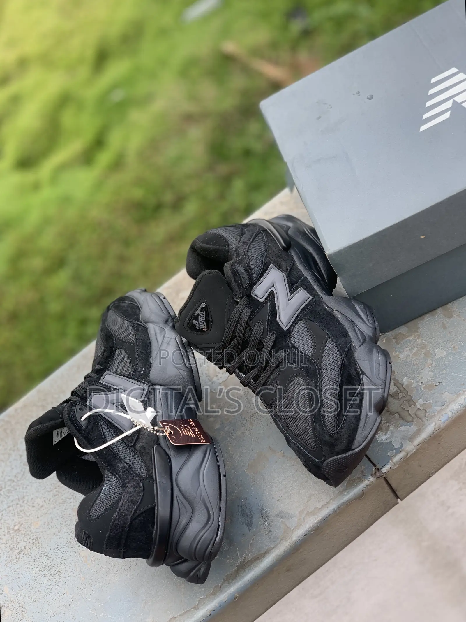 New Balance 9060
