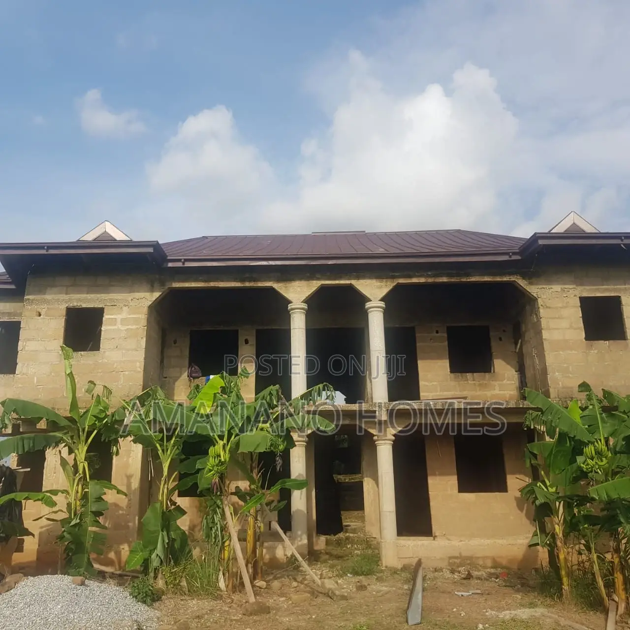 8bdrm Block of Flats in Amanano Homes, Atwima Kwanwoma for sale