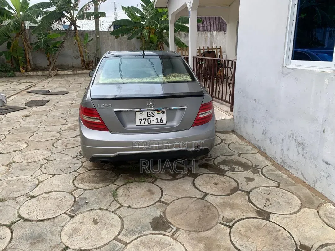 Mercedes-Benz C250 2014 Gray