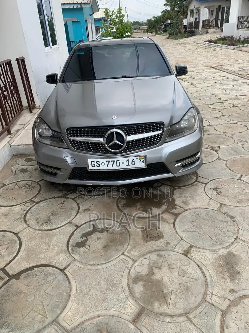 Mercedes-Benz C250 2014 Gray