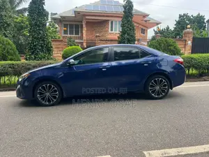 Toyota Corolla S 4dr Sedan (1.8L 4cyl CVT) 2016 Blue