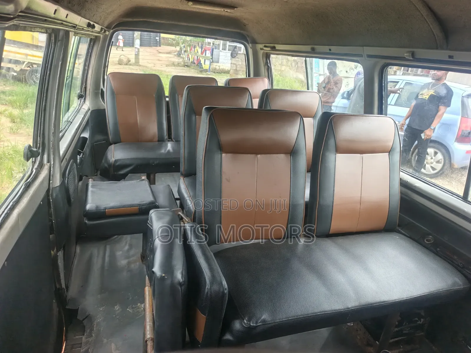 Hyundai H200 2005 Silver