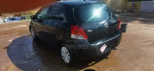 Toyota Vitz 1.3 FWD 5dr 2009 Black