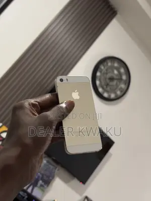 Apple iPhone 5s 64 GB Gold