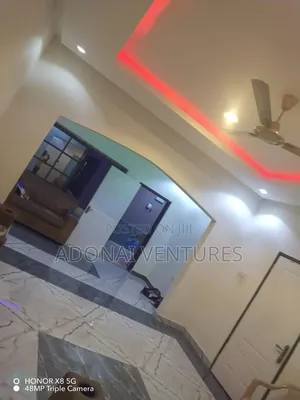 10bdrm House in Tech Anwomaso, Kumasi Metropolitan for sale