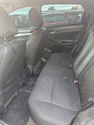 Pontiac Vibe 2009 Gray