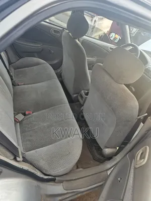 Toyota Corolla 2002 Silver