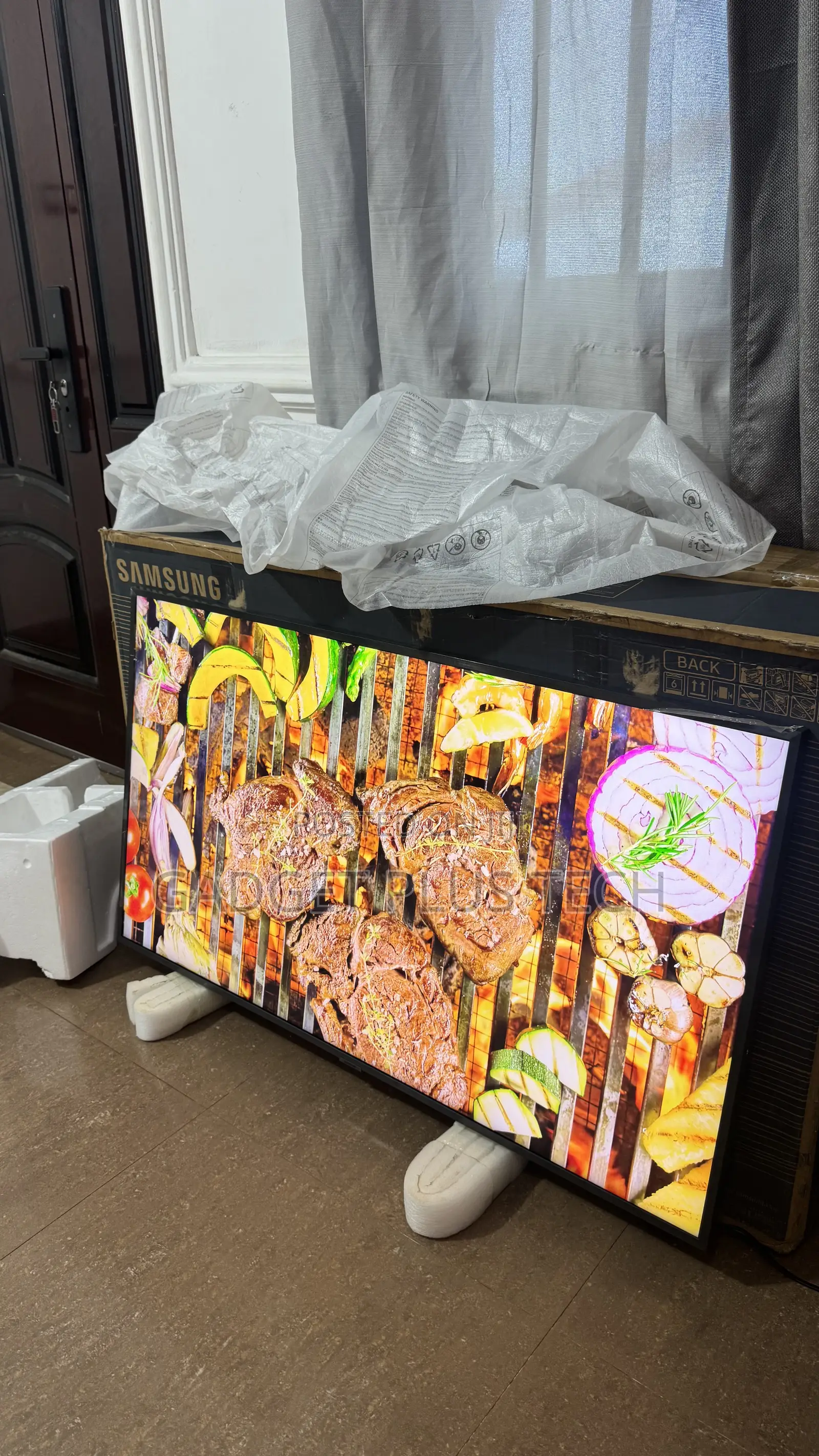 Brand New 50” Samsung Uhd Smart Tv