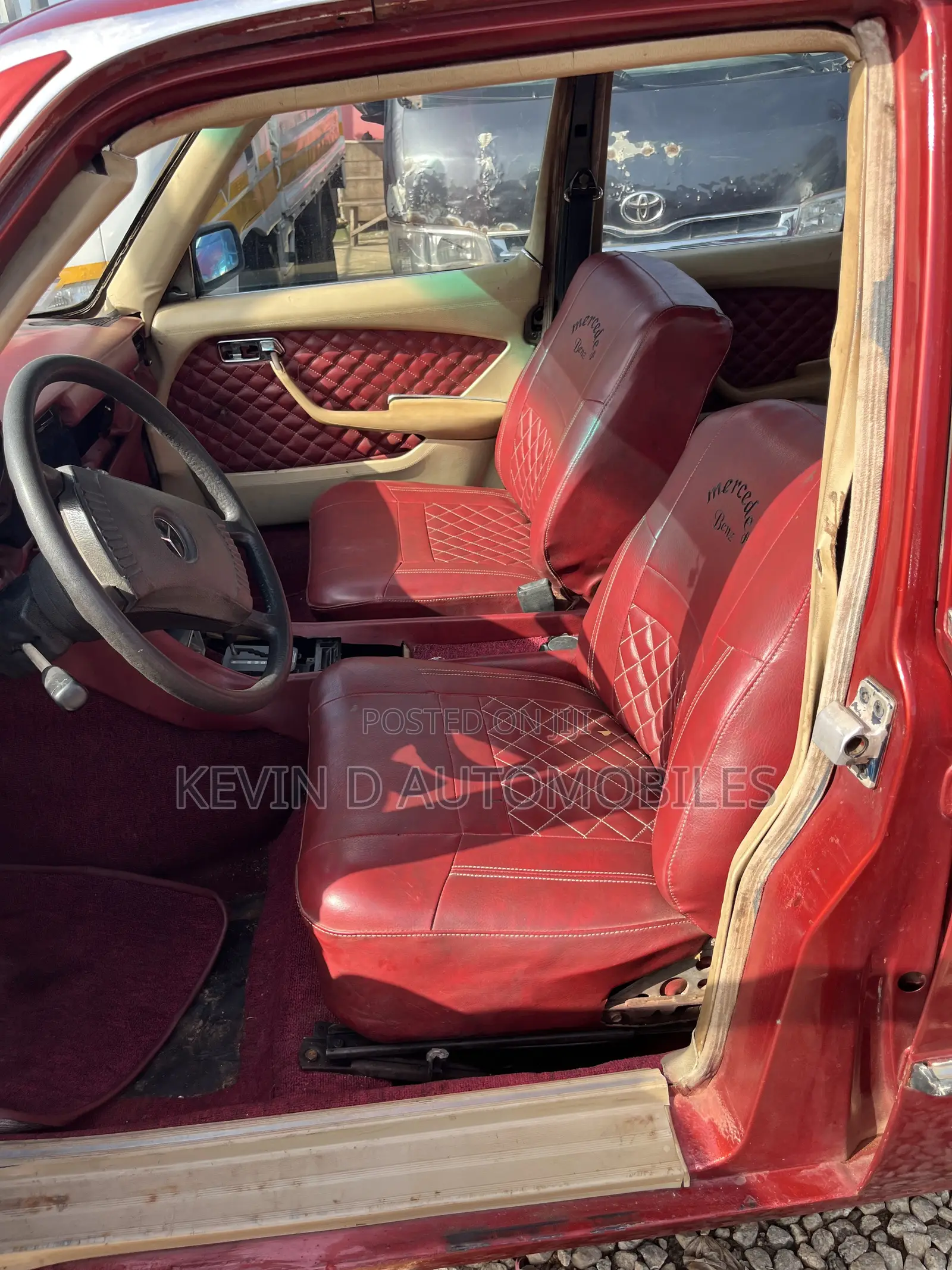 Mercedes-Benz S-Class 1989 Red