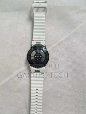 Samsung Watch 7 Silently Used