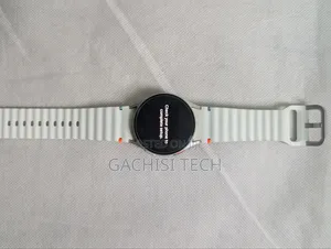 Samsung Watch 7 Silently Used