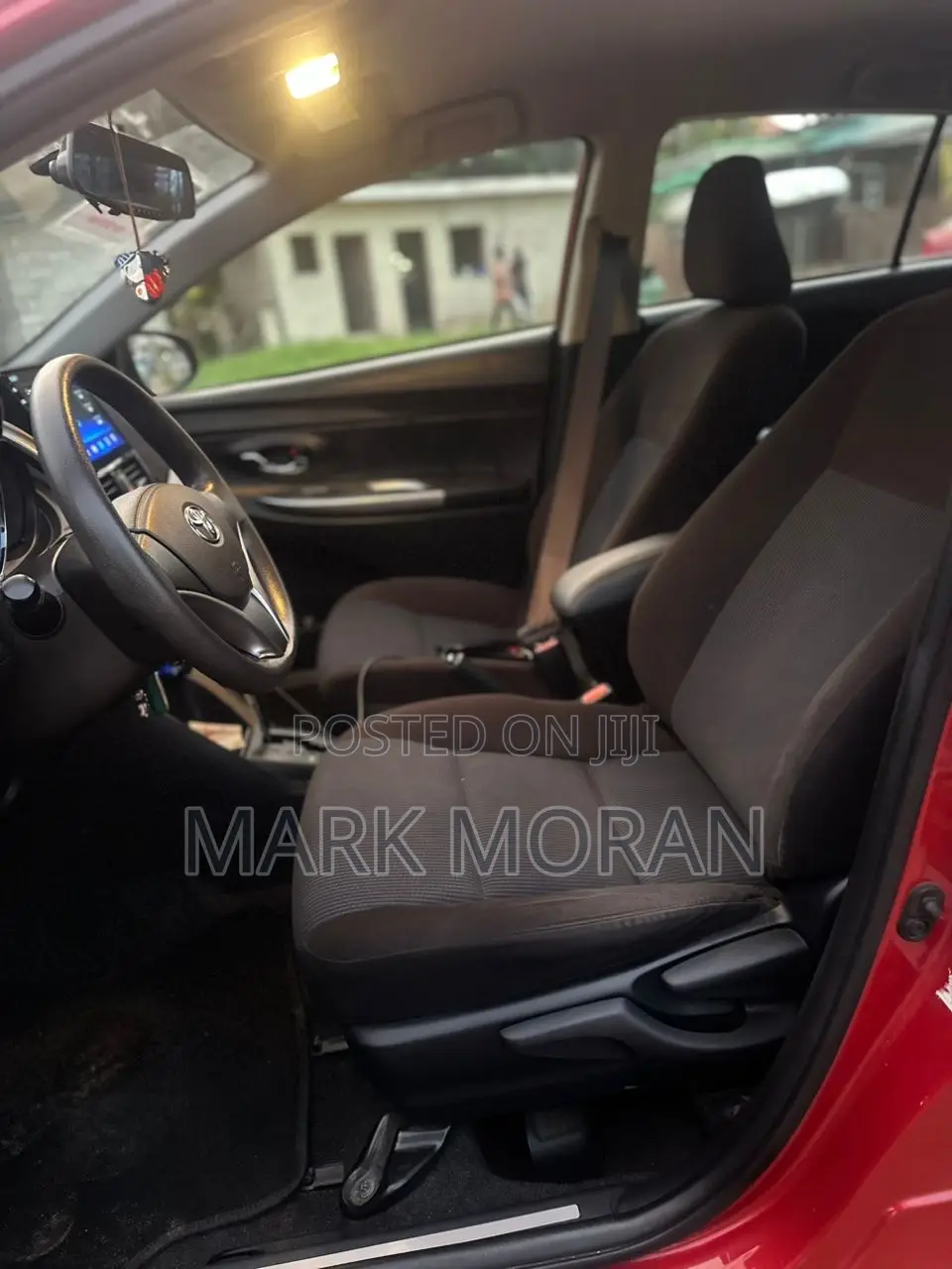 Toyota Yaris 2015 Red