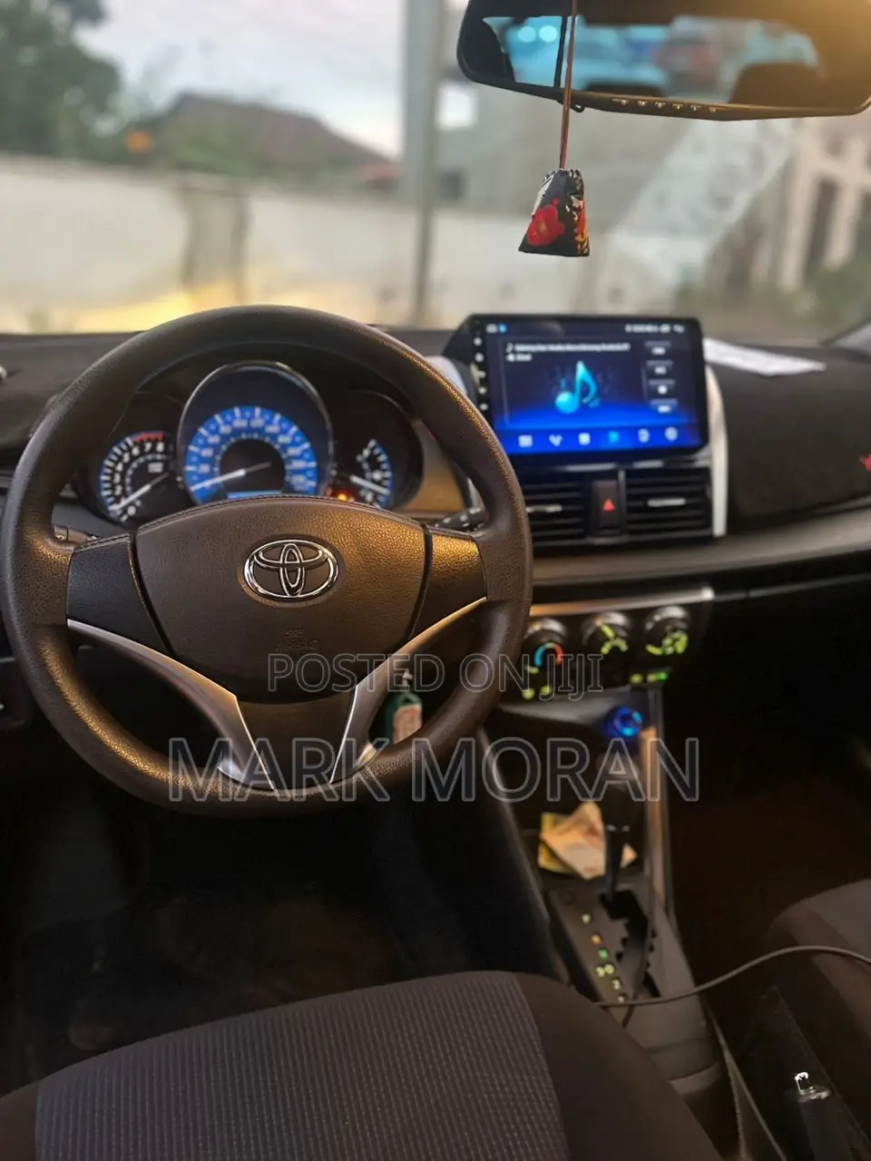 Toyota Yaris 2015 Red