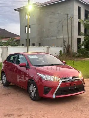 Toyota Yaris 2015 Red