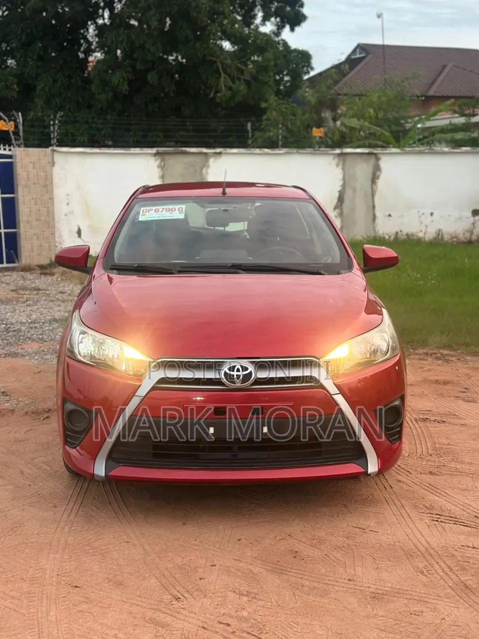 Toyota Yaris 2015 Red