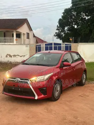 Toyota Yaris 2015 Red