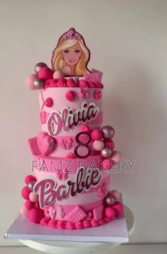 Character and Photo Themed Cakes