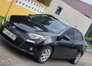 Toyota Corolla LE Eco 4dr Sedan (1.8L 4cyl CVT) 2015 Black