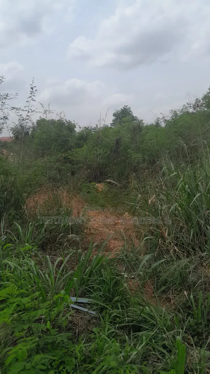 70/100 Plot for Sale at Amrahia