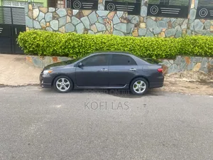 Toyota Corolla 2013 Gray