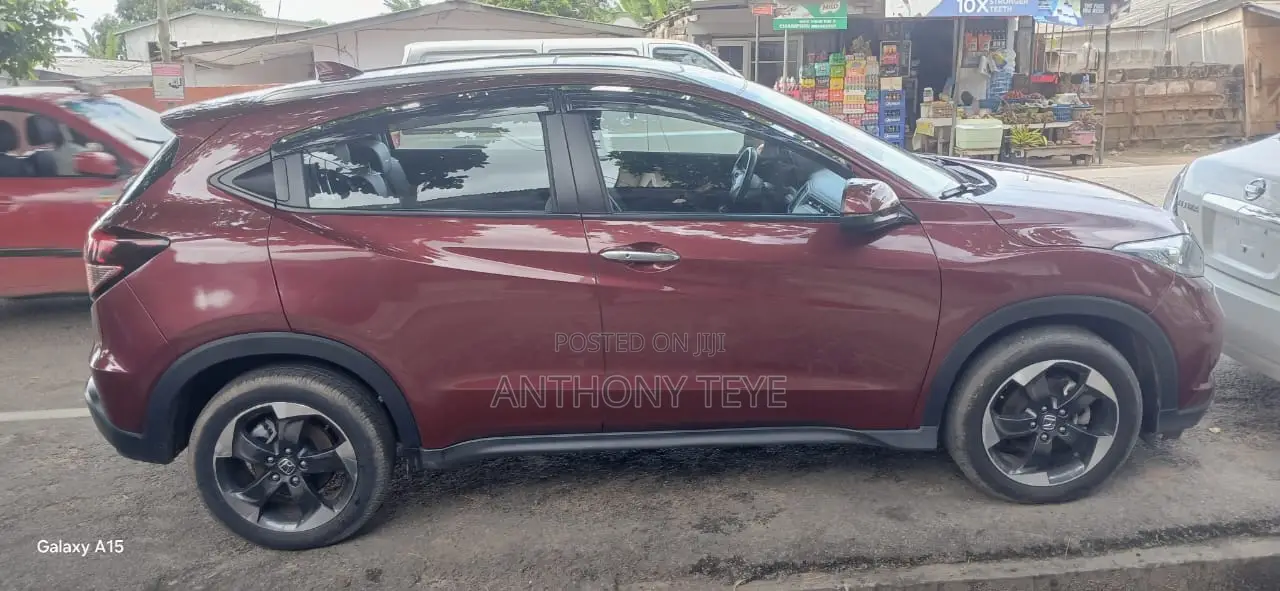 Honda Vezel 2018 Brown