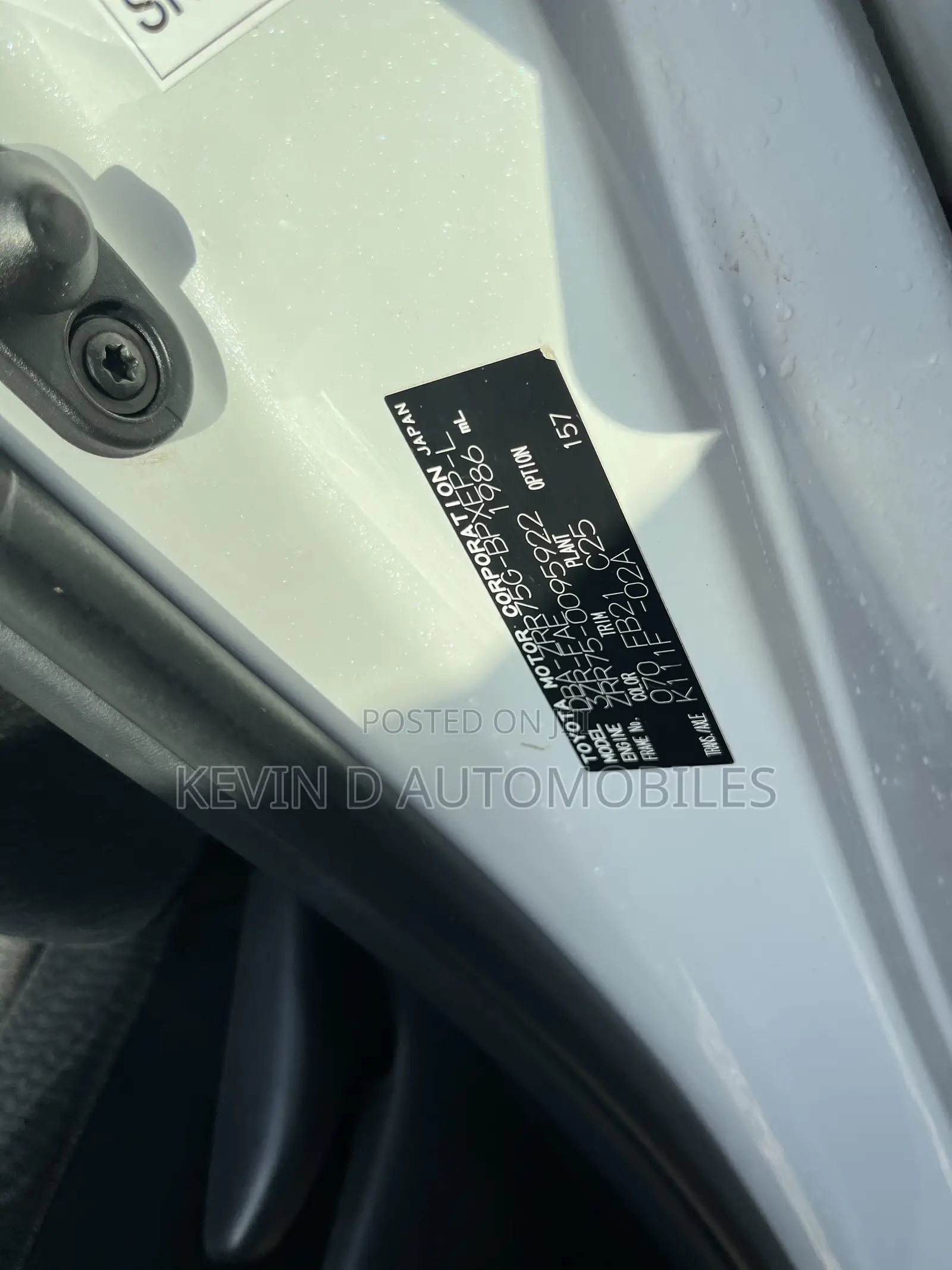 Toyota Voxy 2012 White