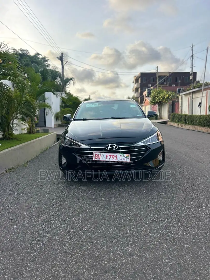 Hyundai Elantra 2019 Black