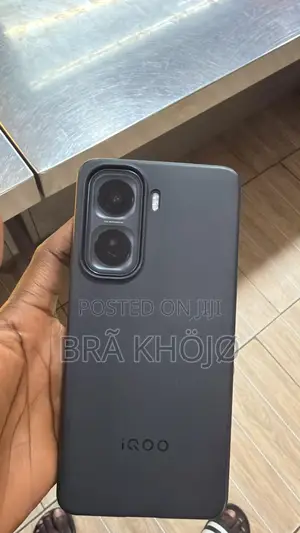 iQOO 11 256 GB Black