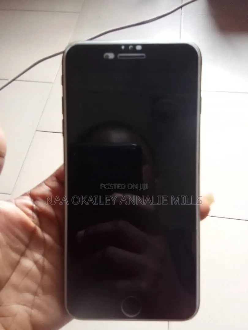 Apple iPhone 7 Plus 32 GB Black