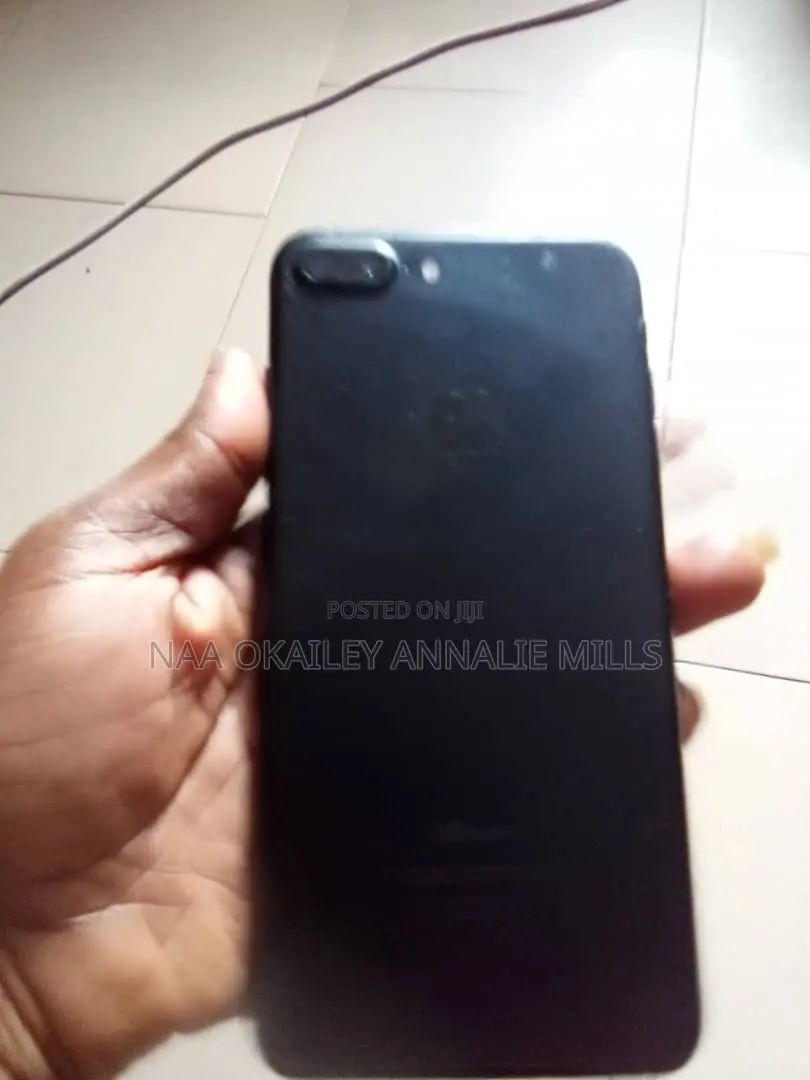 Apple iPhone 7 Plus 32 GB Black