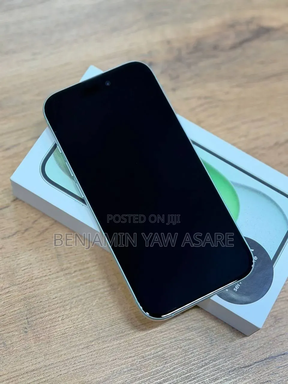 New Apple iPhone 15 128 GB Green