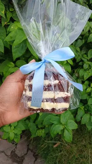 Mini Cake Slices
