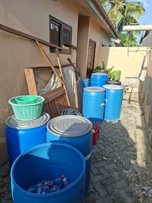 Foreign Barrels,Very Neat