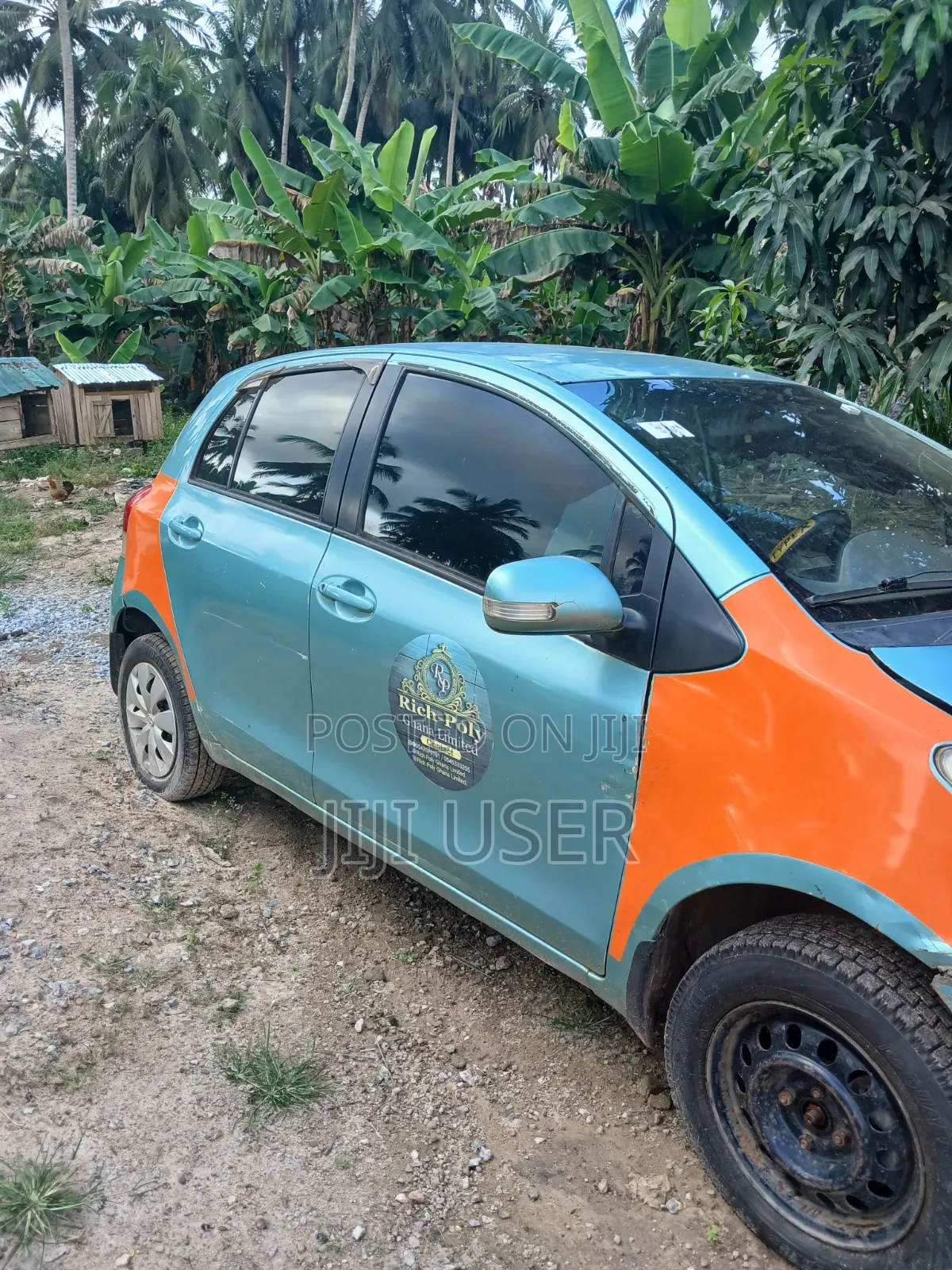 Toyota Vitz 2010 Green