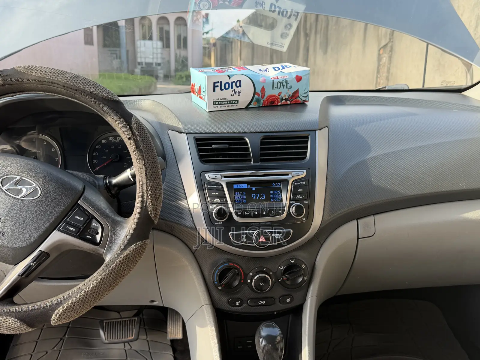 Hyundai Accent SE Sedan 2017 Gray