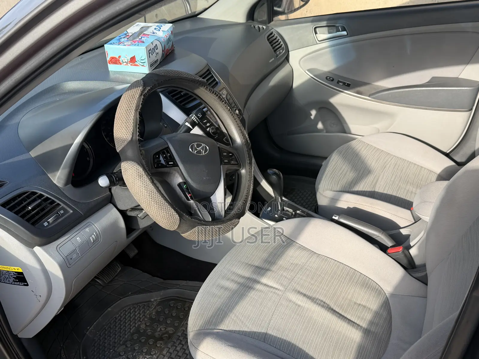 Hyundai Accent SE Sedan 2017 Gray
