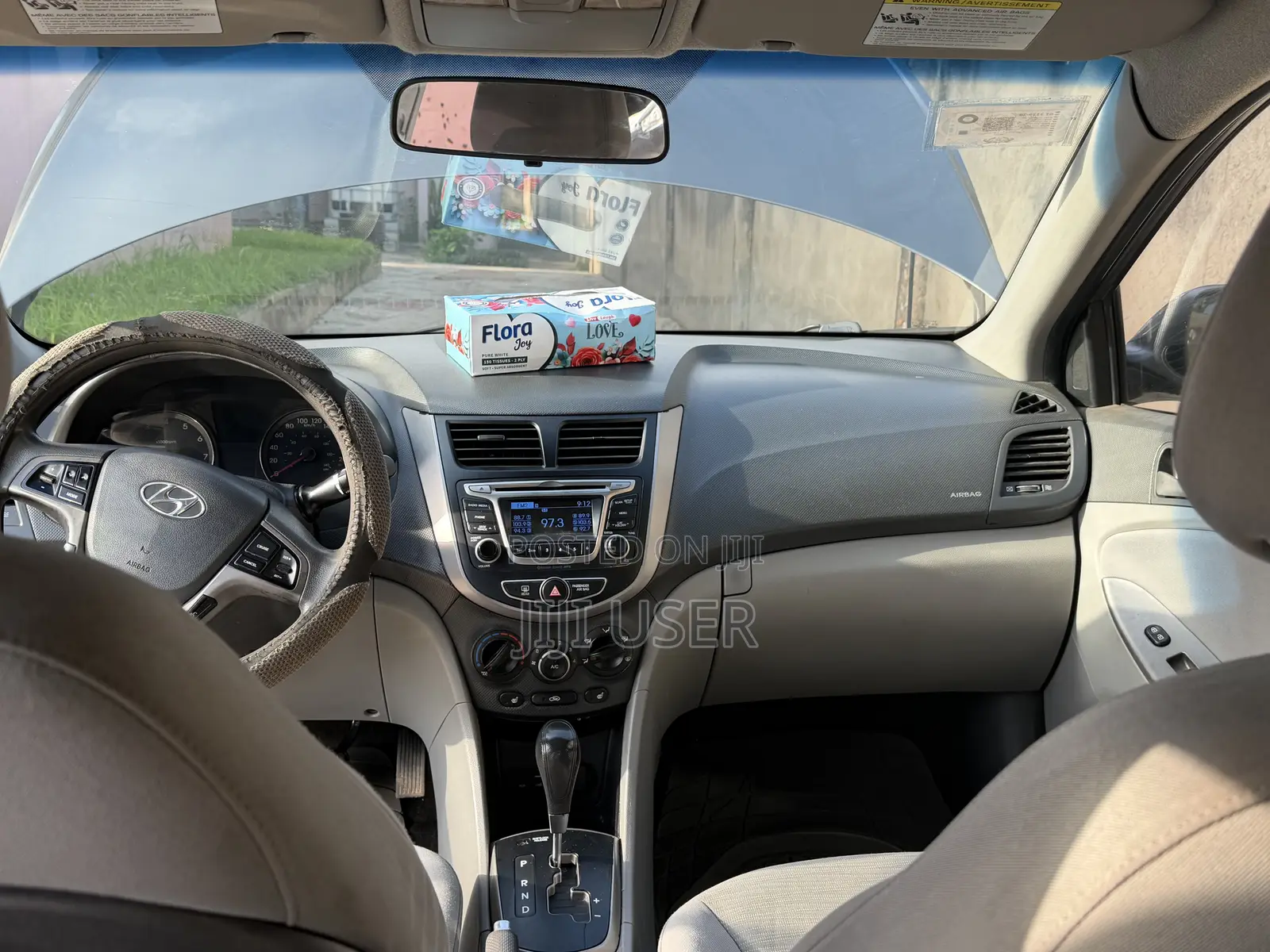 Hyundai Accent SE Sedan 2017 Gray