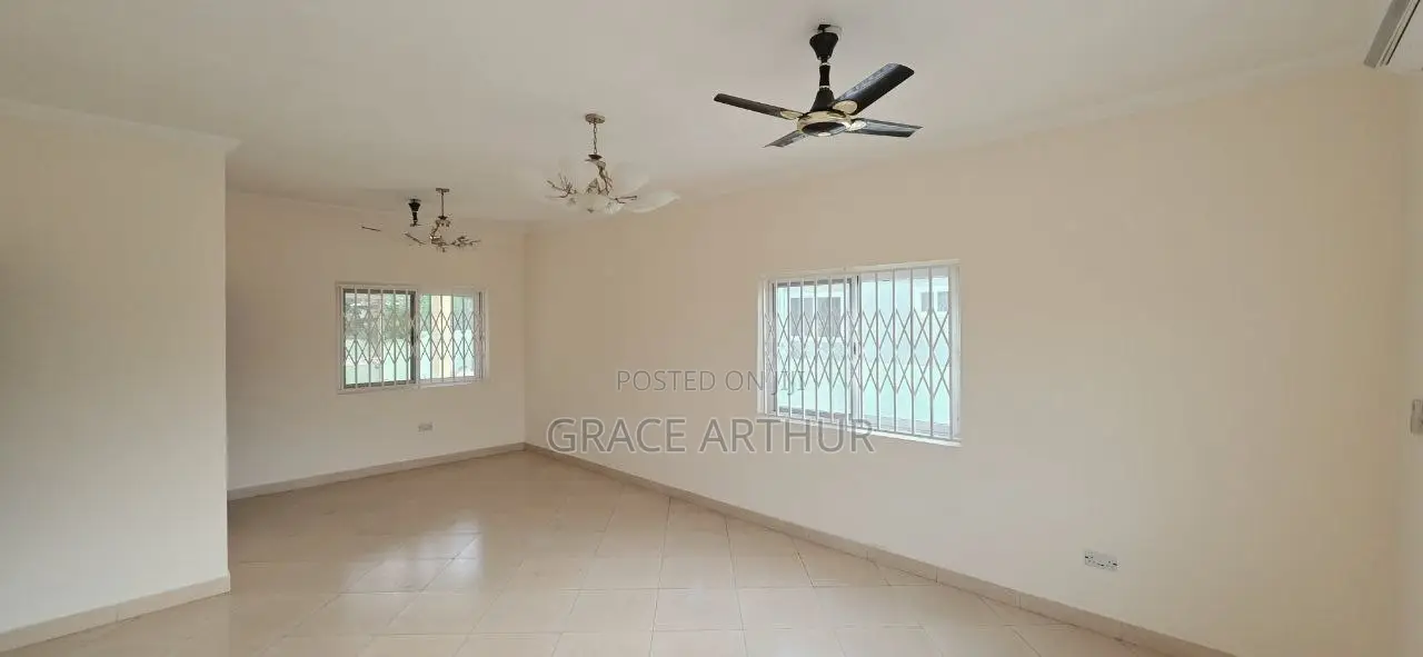 3bdrm House in Devtraco Estate, Community 25 for rent