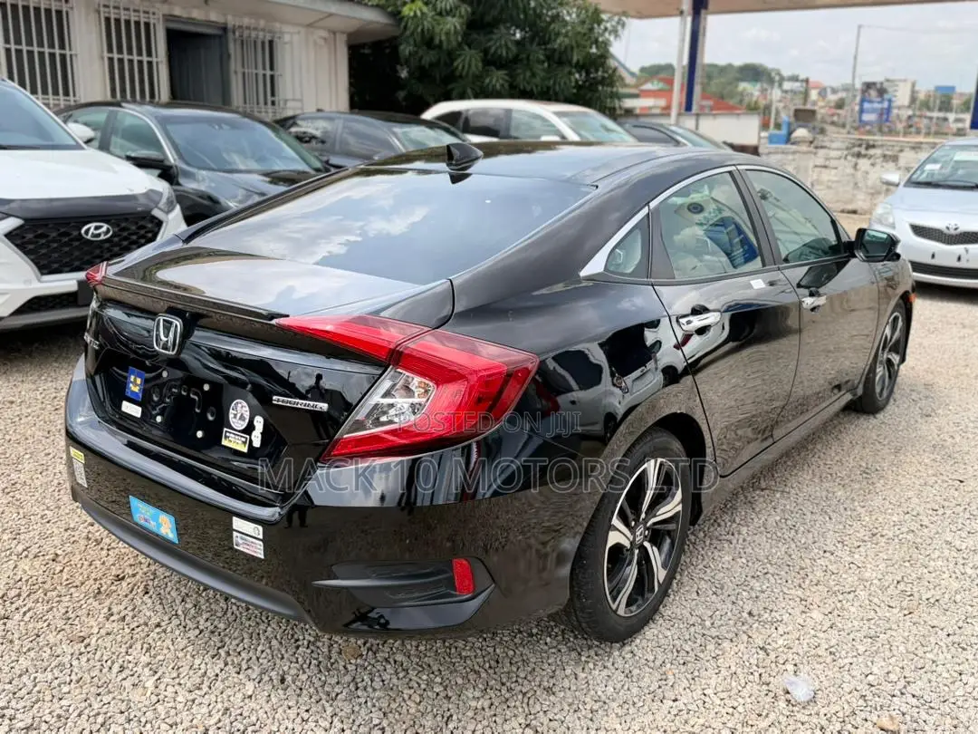 Honda Civic Touring 4dr Sedan (1.5L 4cyl) 2017 Black