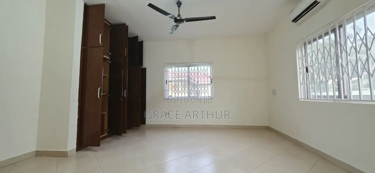 3bdrm House in Devtraco Estate, Community 25 for rent