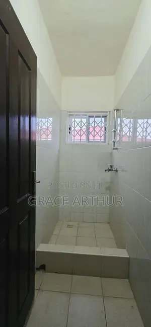 3bdrm House in Devtraco Estate, Community 25 for rent