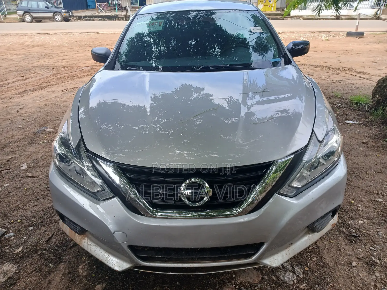 Nissan Altima 2.5 2017 Silver
