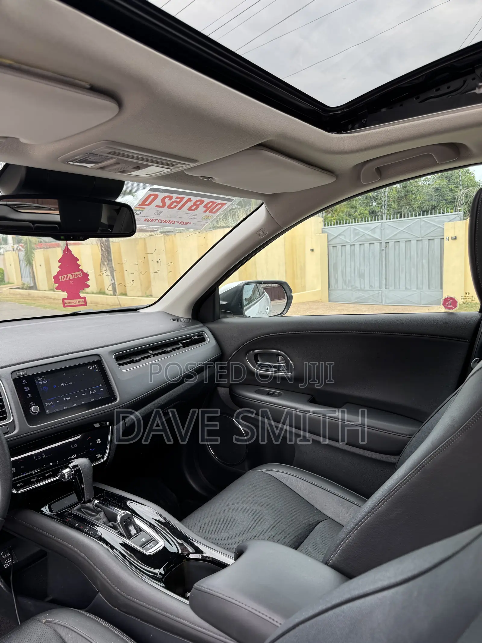 Honda HR-V Touring AWD 2020 White