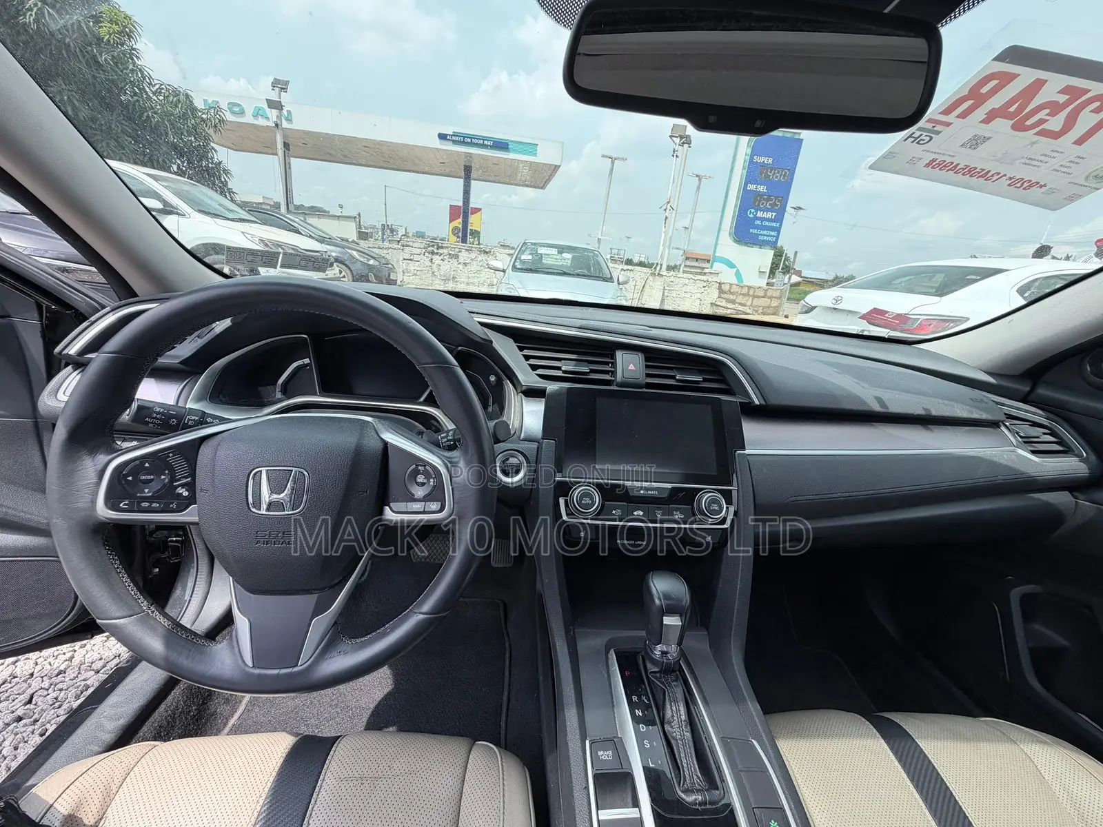 Honda Civic Touring 4dr Sedan (1.5L 4cyl) 2017 Black
